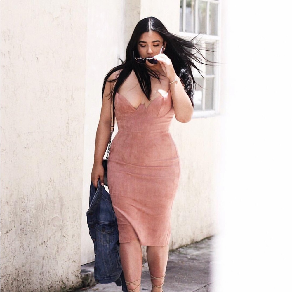 👗 PINK SUEDE BODY CON BUSTIER DRESS 👗